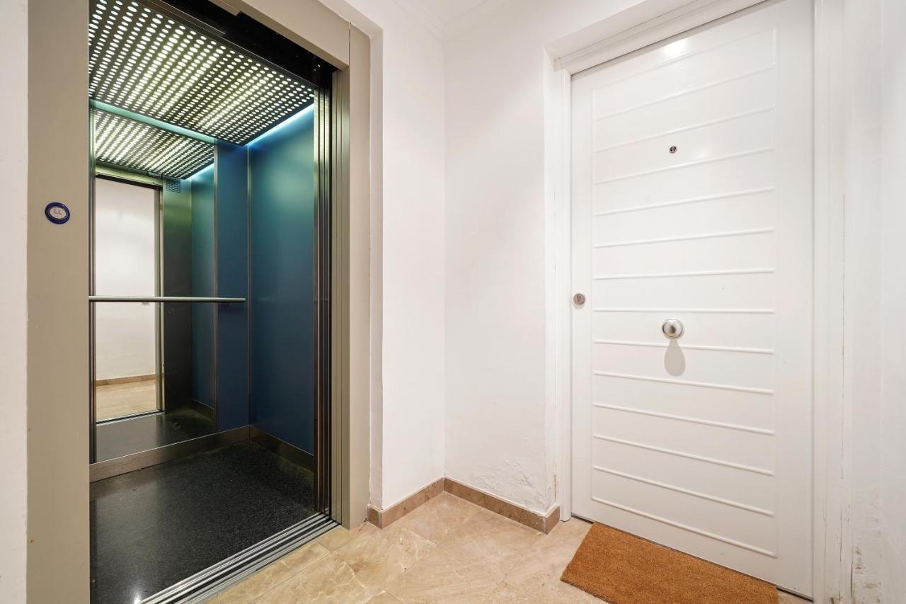 Hauzify I Apartament Mediterrani Miami Playa ภายนอก รูปภาพ
